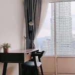 Sky Suites Klcc By Near Petronas Twin Tower