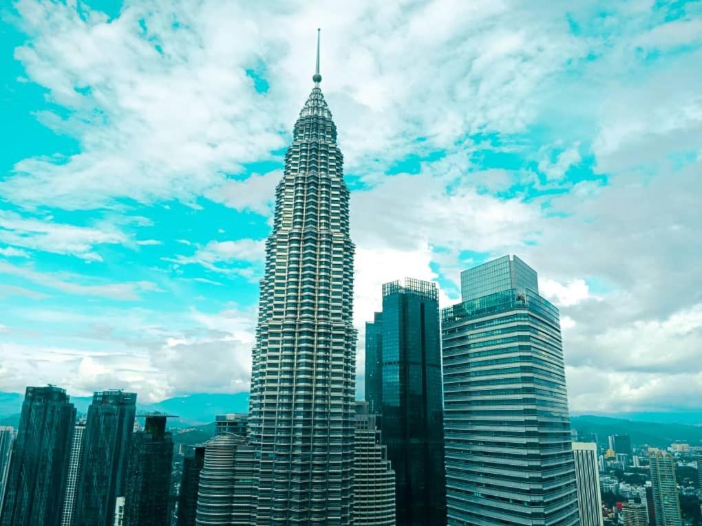 Sky Klcc By Near Petronas Twin Tower Pangsapuri *